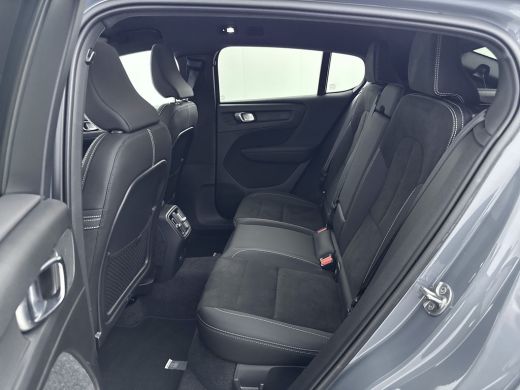 Volvo  C40 Recharge Twin Intro Edition 78 kWh | Trekhaak | PDC V+A en 360 Camera | Elektrische achterklep | ... ActivLease financial lease