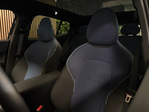 Volvo  EX30 Single Motor Extended Range Ultra 69 kWh | 99% SoH | 360&deg; 3D Camera | Stoel en Stuurwielverwarmin... ActivLease financial lease