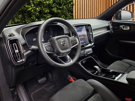 Volvo  EX40 Single Motor Extended Range Ultra 82 kWh | Trekhaak | 360 Cam | Harman/Kardon | Pano | Memory ActivLease financial lease