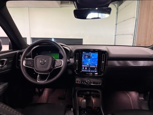 Volvo  EX40 Single Motor Extended Range Ultra 82 kWh | Trekhaak | Schuifdak | 360&deg; Camera | Harman Kardon | A... ActivLease financial lease