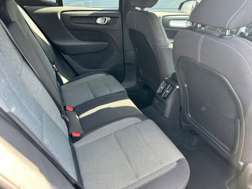 Volvo  XC40 1.5 T4 Recharge R-Design Expression | Harman/Kardon | Camera | Apple Carplay | Keyless | ActivLease financial lease