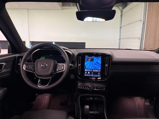 Volvo  XC40 Recharge Core 70 kWh | 95% SoH | Trekhaak | All Season Banden | Stoel en Stuurwielverwarming | Pa... ActivLease financial lease