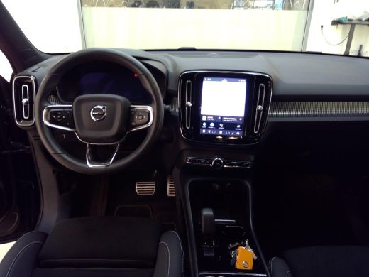 Volvo  XC40 Recharge Pro | Panoramadak | Camera | Adaptieve Cruise control | SoH 91% | Harman Kardon | LED | ... ActivLease financial lease