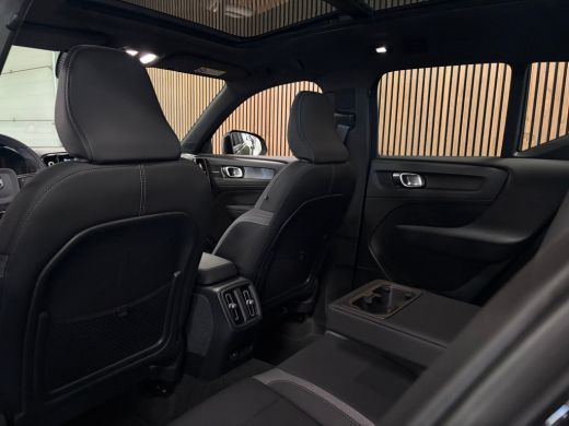 Volvo  XC40 Recharge Ultimate 70 kWh | Trekhaak | All Season banden | Schuifdak | 360&deg; Camera | Harman Kardon... ActivLease financial lease