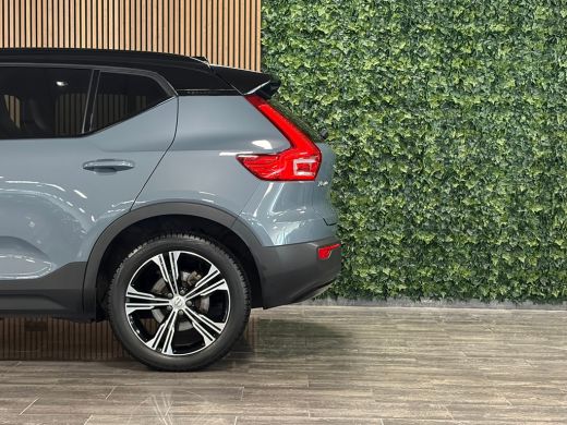 Volvo  XC40 T5 Recharge R-Design | Schuifdak | Trekhaak | Adaptieve Cruise Control | Stoel en Stuurwielverwar... ActivLease financial lease