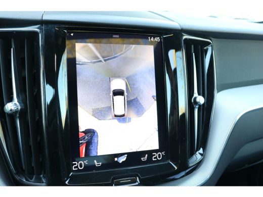 Volvo  XC60 2.0 T4 Inscription | Panorama dak | Stoel en stuur verwarming | Trekhaak | Navi | PDC V+A | Cruis... ActivLease financial lease