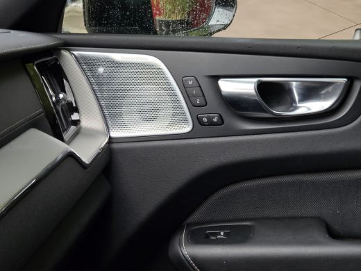 Volvo  XC60 2.0 T8 Plug-in hybrid AWD Ultra Black Edition | Bowers&Wilkins | Luchtvering | Trekhaak | Head-up... ActivLease financial lease