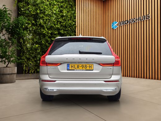 Volvo  XC60 2.0 T8 Plug-in hybrid AWD Ultra Bright | Luchtvering | Trekhaak | 360 Camera | Panoramadak | Head-up ActivLease financial lease