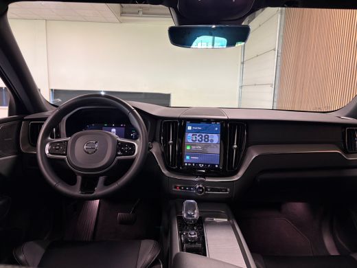 Volvo  XC60 T8 AWD Recharge Ultra Black Edition | Luchtvering | Trekhaak | 360&deg; Camera | 455pk | Head-Up Disp... ActivLease financial lease