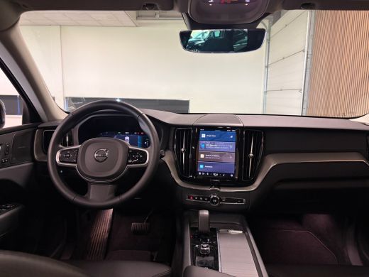 Volvo  XC60 T8 AWD Recharge Ultra Dark | Luchtvering | Trekhaak | 360 Camera | Head-Up Display | 455pk | Harm... ActivLease financial lease