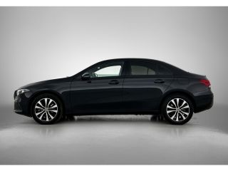 Mercedes-Benz A-Klasse 250 e Black Line WIDE-SCREEN | NAVI | STOF-LEDER