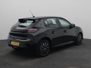 Peugeot e-208 EV Active Pack 50 kWh | 3 fase | Parkeersensoren | Climate Control | Cruise Control | Apple Carpl...