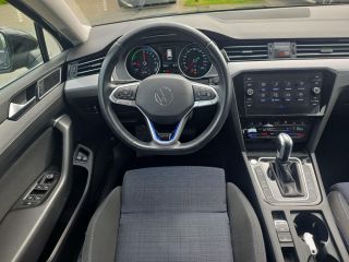 Volkswagen Passat Variant 1.4 TSI PHEV GTE Business | Trekhaak | Lane assist | A.cam | App connect |