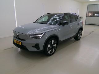 Volvo  XC40 Single Motor Extended Range Plus 82 kWh | PDC V+A en Camera | Elektrische achterklep | BLIS | App...