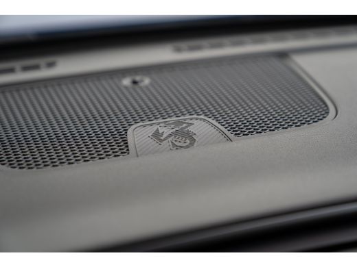 Abarth 600e Scorpionissima 54 kWh 281PK | Design Pack | Winter Pack | Tech Pack | Gaming Pack | Engine Sound ... ActivLease financial lease