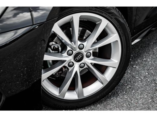 Audi A3 Limousine 30 TFSI S edition | Apple Carplay/Android Auto|telefoonintegratie premium | Extra getin... ActivLease financial lease