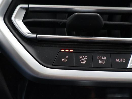 BMW iX3 M-SPORT HIGH EXECUTIVE 80 kWh + TREKHAAK | HEAD-UP | 360 CAMERA | PANORAMA | STUURVERWARMING ActivLease financial lease