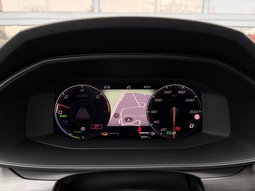 CUPRA Leon 1.4 e-Hybrid 245pk VZ Performance | Camera | Elektrische Stoel | Panoramadak | ActivLease financial lease