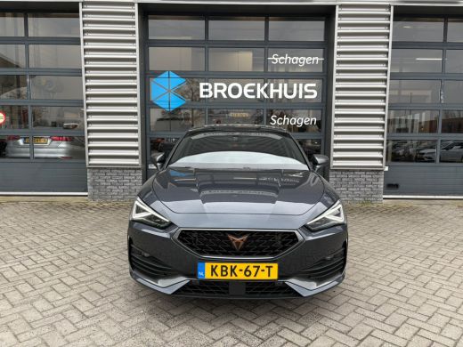 CUPRA Leon 1.4 e-Hybrid 245pk VZ Performance | Camera | Elektrische Stoel | Panoramadak | ActivLease financial lease