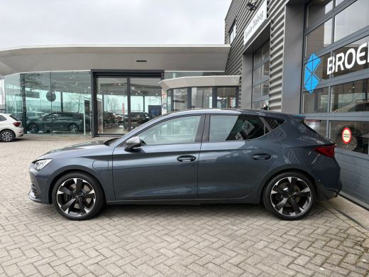 CUPRA Leon 1.4 e-Hybrid 245pk VZ Performance | Camera | Elektrische Stoel | Panoramadak | ActivLease financial lease