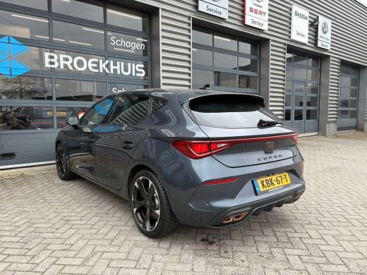 CUPRA Leon 1.4 e-Hybrid 245pk VZ Performance | Camera | Elektrische Stoel | Panoramadak | ActivLease financial lease