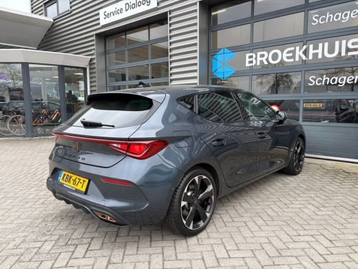 CUPRA Leon 1.4 e-Hybrid 245pk VZ Performance | Camera | Elektrische Stoel | Panoramadak | ActivLease financial lease