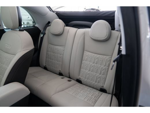 Fiat 500C La Prima 42 kWh | 8 Jaar Garantie | Camera | Adaptive Cruise | Keyless | Navigatie | Stoelverwarm... ActivLease financial lease