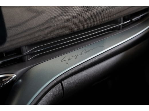 Fiat 500e Giorgio Armani 42 kWh | Camera | Stoelverwarming | Navigatie | Keyless | Climate Controle | Panor... ActivLease financial lease