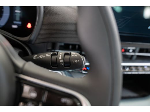 Fiat 500e Giorgio Armani 42 kWh | Camera | Stoelverwarming | Navigatie | Keyless | Climate Controle | Panor... ActivLease financial lease