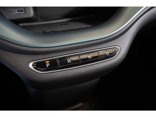 Fiat 500e Giorgio Armani 42 kWh | Camera | Stoelverwarming | Navigatie | Keyless | Climate Controle | Panor... ActivLease financial lease