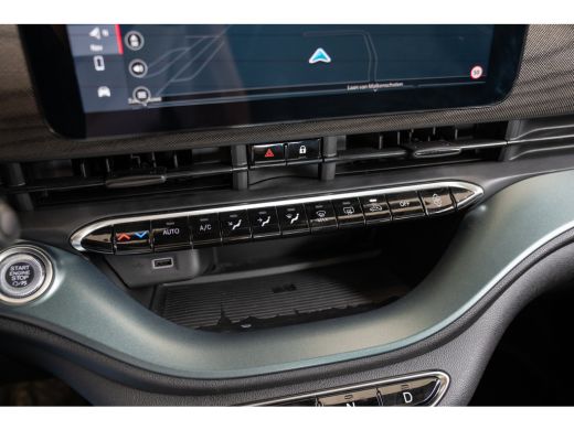 Fiat 500e Giorgio Armani 42 kWh | Camera | Stoelverwarming | Navigatie | Keyless | Climate Controle | Panor... ActivLease financial lease