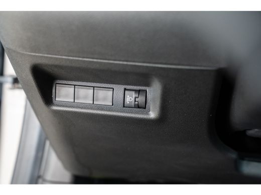 Fiat 600 1.2 Hybrid Urban | Camera | Climate Controle | Dodehoeksensoren | Parkeersensoren | Apple Carplay... ActivLease financial lease