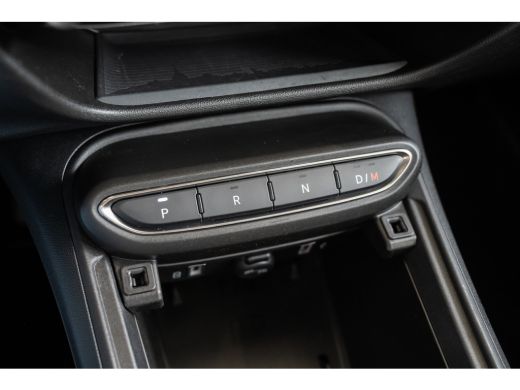 Fiat 600 1.2 Hybrid Urban | Camera | Climate Controle | Dodehoeksensoren | Parkeersensoren | Apple Carplay... ActivLease financial lease