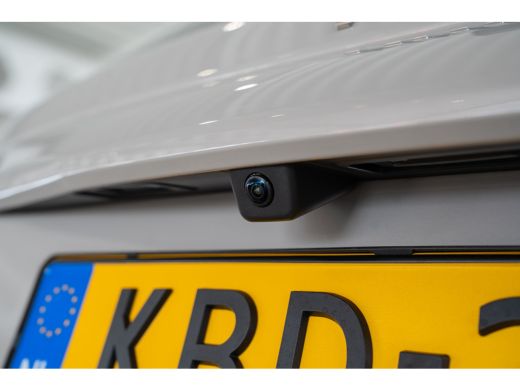 Fiat 600 1.2 Hybrid Urban | Camera | Climate Controle | Dodehoeksensoren | Parkeersensoren | Apple Carplay... ActivLease financial lease