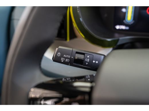 Fiat Grande Panda La Prima 11 kW 44 kWh | Stoel & Stuurverwarming | Camera | Navigatie | Climate Controle | Parkeer... ActivLease financial lease