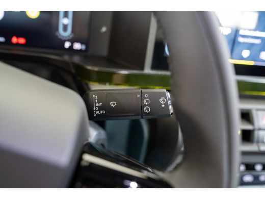 Fiat Grande Panda La Prima 11 kW 44 kWh | Stoel & Stuurverwarming | Camera | Navigatie | Climate Controle | Parkeer... ActivLease financial lease