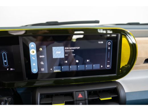 Fiat Grande Panda La Prima 11 kW 44 kWh | Stoel & Stuurverwarming | Camera | Navigatie | Climate Controle | Parkeer... ActivLease financial lease