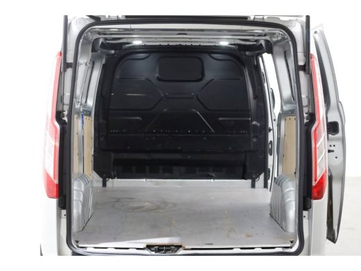 Ford Transit Custom 2.0 TDCI 130pk L2H1 Trend Airco/Navi/Achterklep 10-2021 ActivLease financial lease