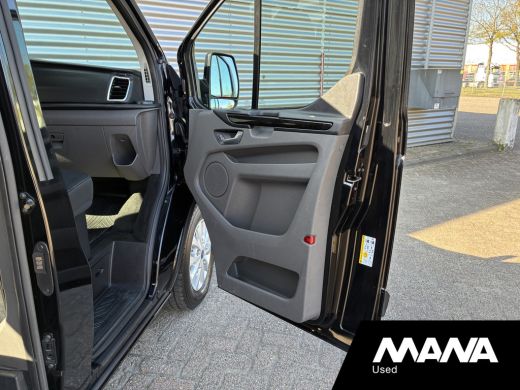 Ford Transit Custom 300 2.0 TDCI L1H1 Limited DC Automaat Trekhaak Camera Airco Stoelverwarming Voorruitverwarming ActivLease financial lease