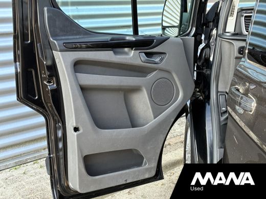 Ford Transit Custom 300 2.0 TDCI L1H1 Limited DC Automaat Trekhaak Camera Airco Stoelverwarming Voorruitverwarming ActivLease financial lease