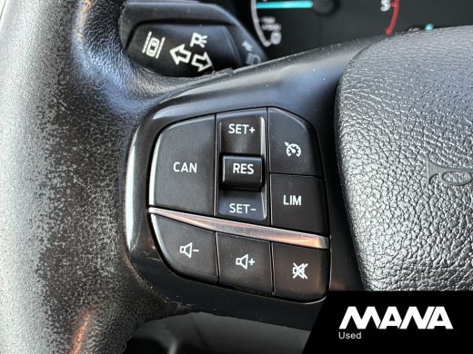 Ford Transit Custom 300 2.0 TDCI L1H1 Limited DC Automaat Trekhaak Camera Airco Stoelverwarming Voorruitverwarming ActivLease financial lease