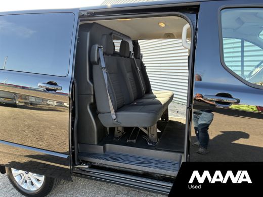 Ford Transit Custom 300 2.0 TDCI L1H1 Limited DC Automaat Trekhaak Camera Airco Stoelverwarming Voorruitverwarming ActivLease financial lease