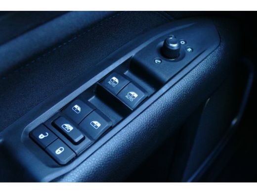 Jeep Compass 4xe 240 PLUG-IN HYBRID UPLAND AUTOMAAT / NAVI / CLIMA / 18" LMV / CAMERA / FULL-LED / KEYLESS / S... ActivLease financial lease