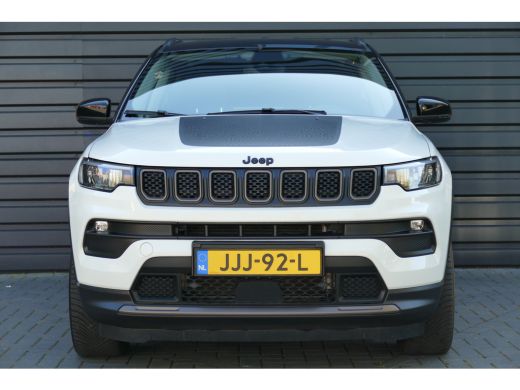 Jeep Compass 4xe 240 PLUG-IN HYBRID UPLAND AUTOMAAT / NAVI / CLIMA / 18" LMV / CAMERA / FULL-LED / KEYLESS / S... ActivLease financial lease