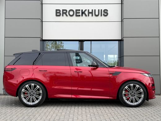 Land Rover Range Rover Sport P440e Dynamic HSE | Head-Up | Softclose | El. trekhaak | 23 Inch | Stoelkoeling | Pano | Black Pack ActivLease financial lease