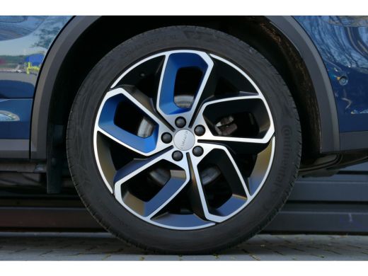 Lynk & Co 01 1.5 262PK PLUG-IN HYBRID AUTOMAAT 262PK PLUG-IN HYBRID AUTOMAAT / NAVI / CLIMA /  20"LMV / CAMERA... ActivLease financial lease