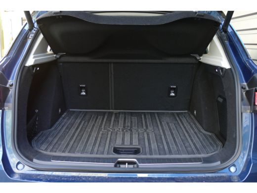 Lynk & Co 01 1.5 262PK PLUG-IN HYBRID AUTOMAAT 262PK PLUG-IN HYBRID AUTOMAAT / NAVI / CLIMA /  20"LMV / CAMERA... ActivLease financial lease