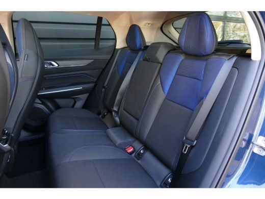 Lynk & Co 01 1.5 262PK PLUG-IN HYBRID AUTOMAAT 262PK PLUG-IN HYBRID AUTOMAAT / NAVI / CLIMA /  20"LMV / CAMERA... ActivLease financial lease