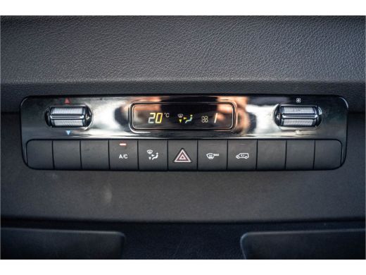 Mercedes-Benz Sprinter 317 CDI L2H2 | Automaat | Facelift | Mbux | Camera | Cruise | | Climatronic ActivLease financial lease