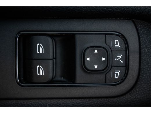 Mercedes-Benz Sprinter 317 CDI L2H2 | Automaat | Facelift | Mbux | Camera | Cruise | | Climatronic ActivLease financial lease